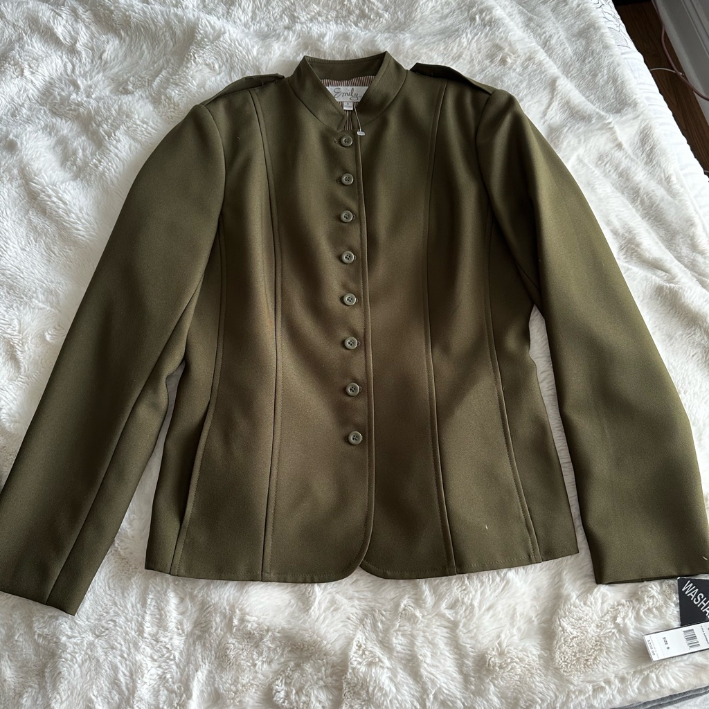 Brand New Size 6 Blazer